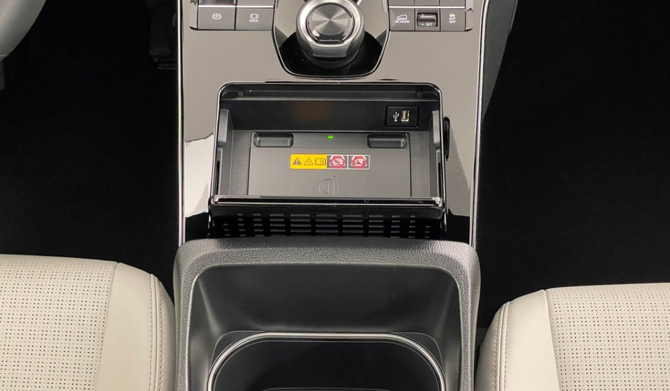 TOYOTA BZ4X Premium AWD