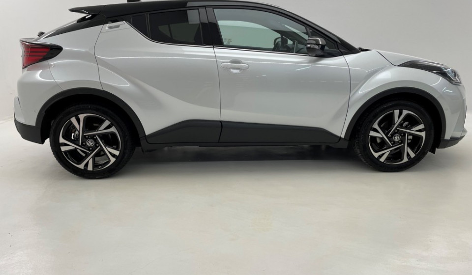 TOYOTA C-HR 2.0 HSD CVT Trend