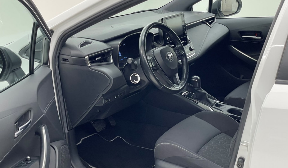 TOYOTA Corolla Touring Sports Hybrid 1.8 Comfort