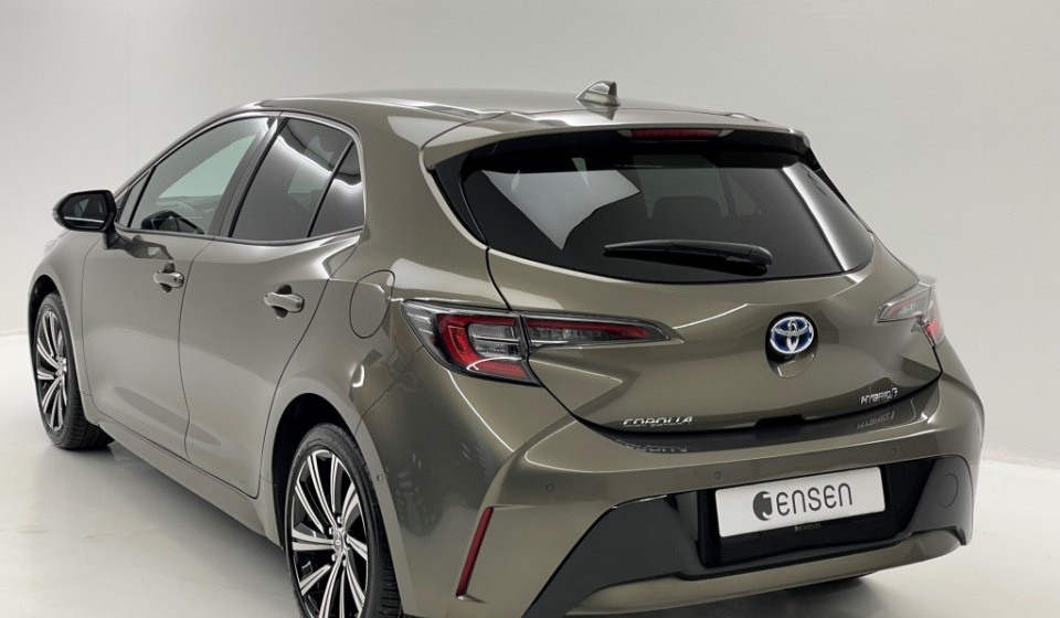 TOYOTA Corolla 1.8 HSD Trend e-CVT