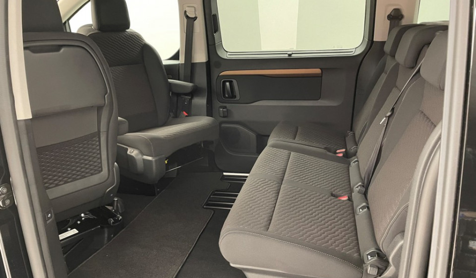 TOYOTA PROACE VERSO Camper light
