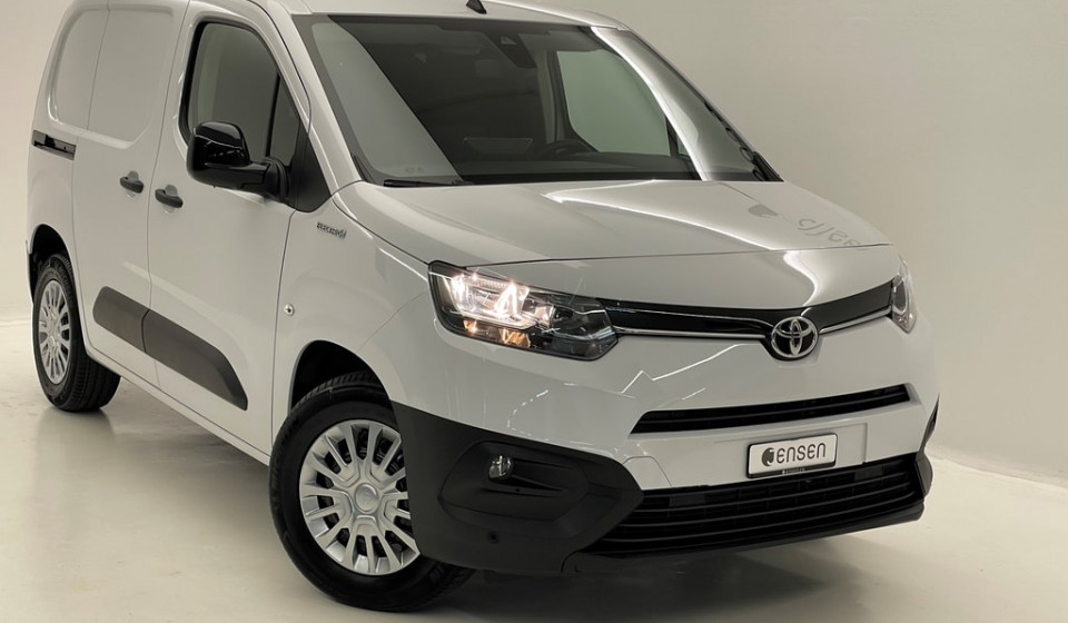 TOYOTA PROACE CITY Van Electric L1 50kWh Active