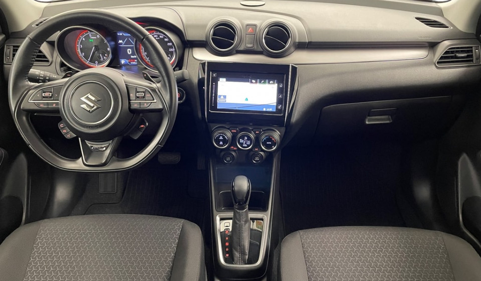 SUZUKI SWIFT 1.2 Generation Top Hybrid