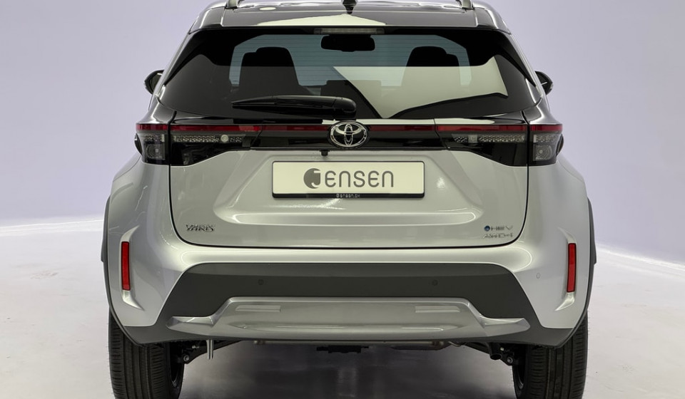 TOYOTA Yaris Cross Hybrid 1.5 Premium AWD-i