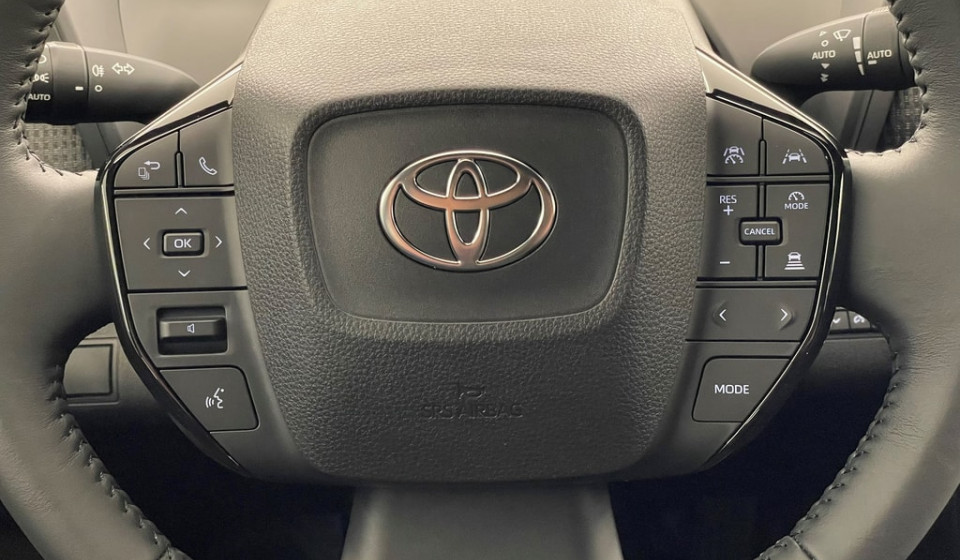 TOYOTA BZ4X Premium AWD