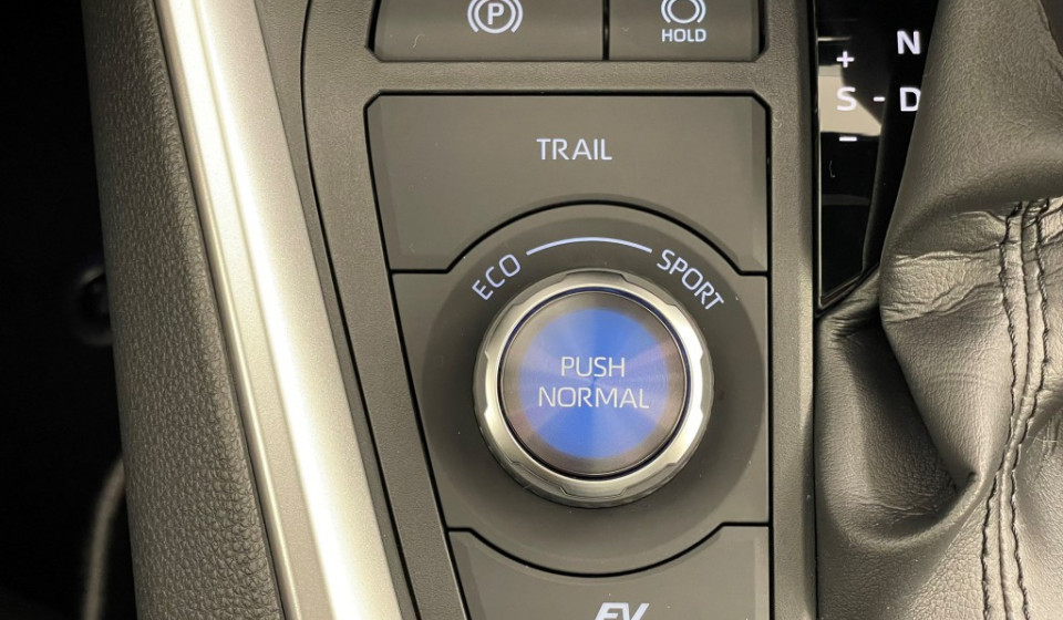 TOYOTA RAV-4 2.5 HSD Premium e-CVT 4WD