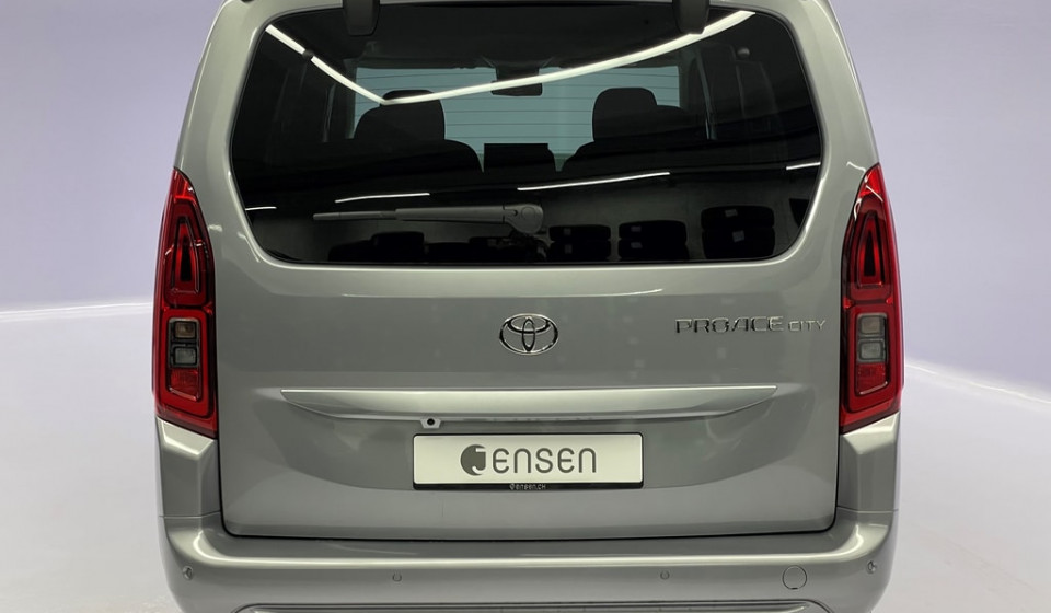 TOYOTA Proace City Verso L2 1.5 D Trend