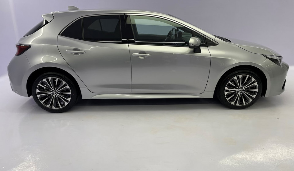 TOYOTA Corolla Hybrid 1.8 Trend