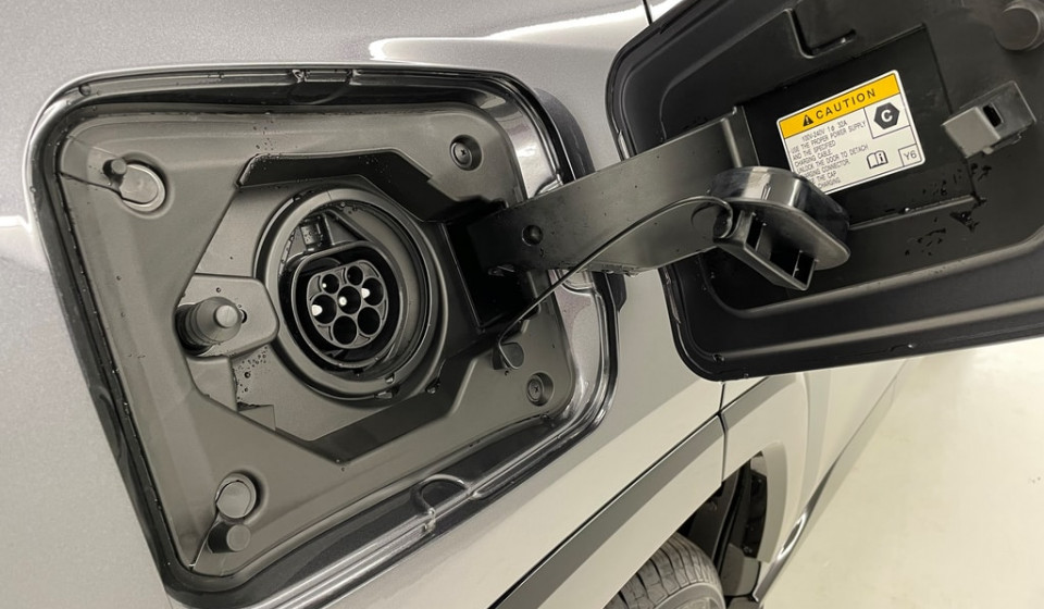 TOYOTA RAV-4 Plug-in Hybrid 2.5 HSD Platinum AWD-i