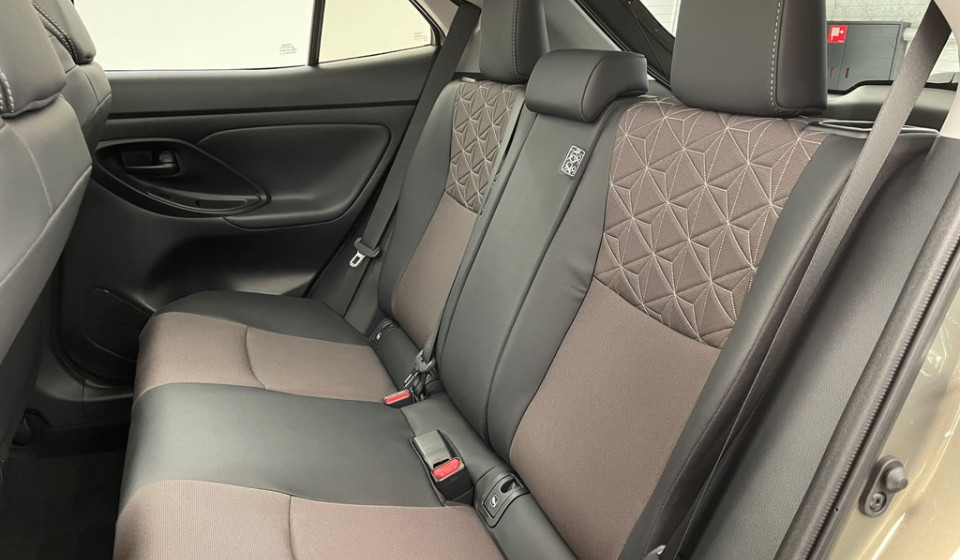 TOYOTA YARIS CROSS Hybrid 1.5 HSD Elegant AWD-i
