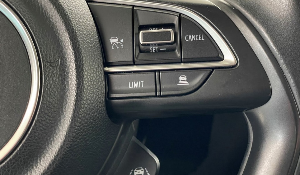 SUZUKI SWIFT 1.2 Generation Top Hybrid