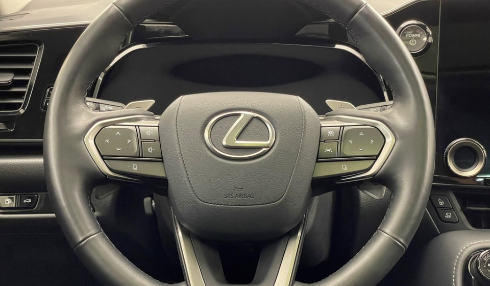 LEXUS NX 350h Excellence E-FOUR Voll-Hybrid