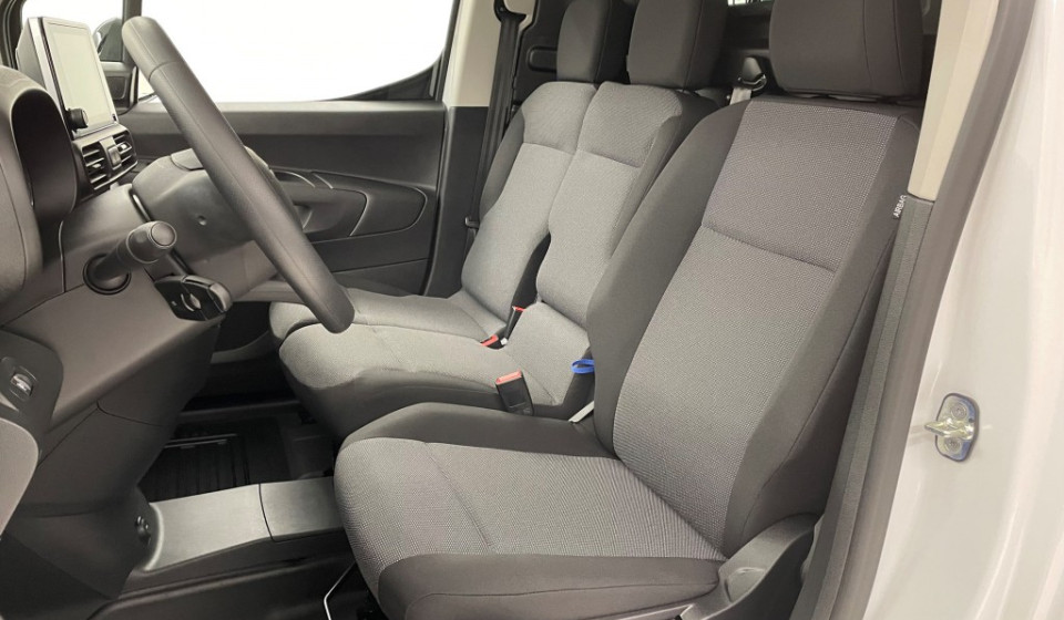 TOYOTA Proace City Van EV 50 kWh Active Long