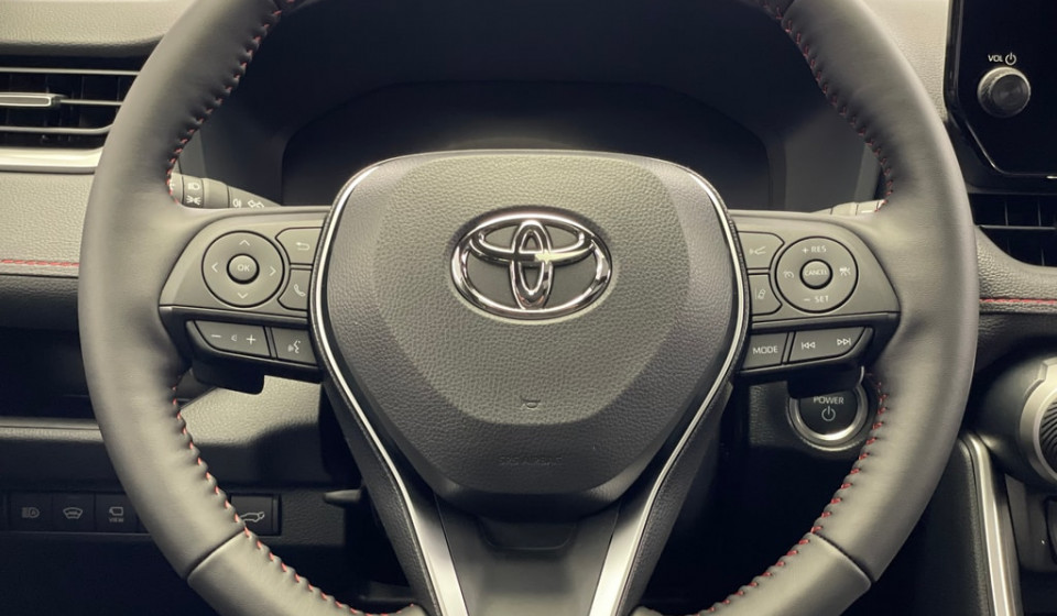 TOYOTA RAV-4 Plug-in Hybrid 2.5 Platinum AWD-i