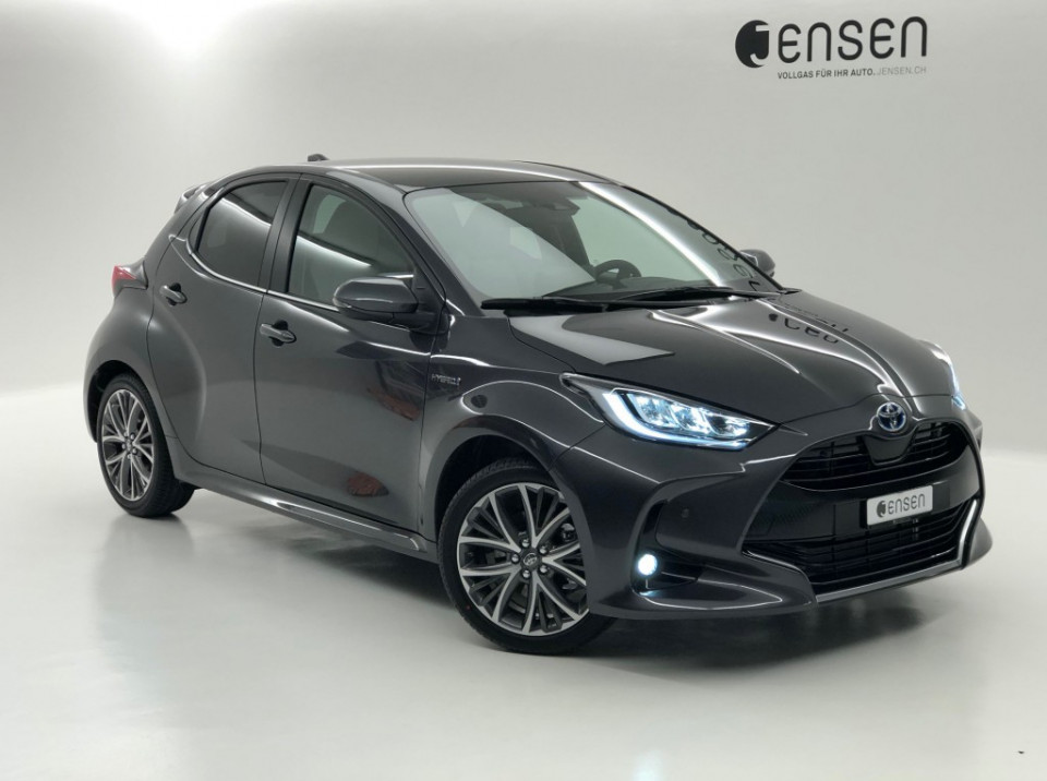 TOYOTA Yaris 1.5 Premium e-CVT