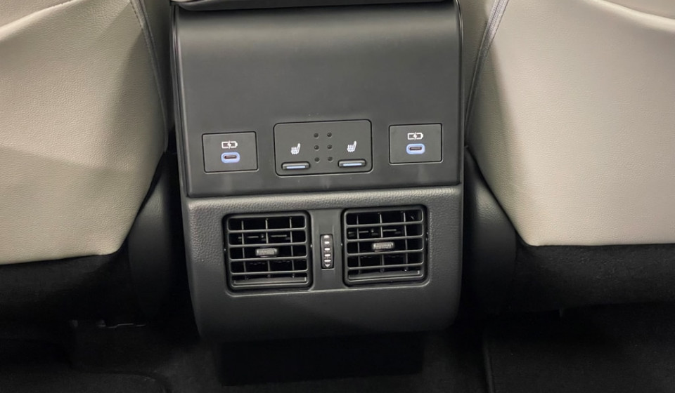 TOYOTA BZ4X Premium AWD