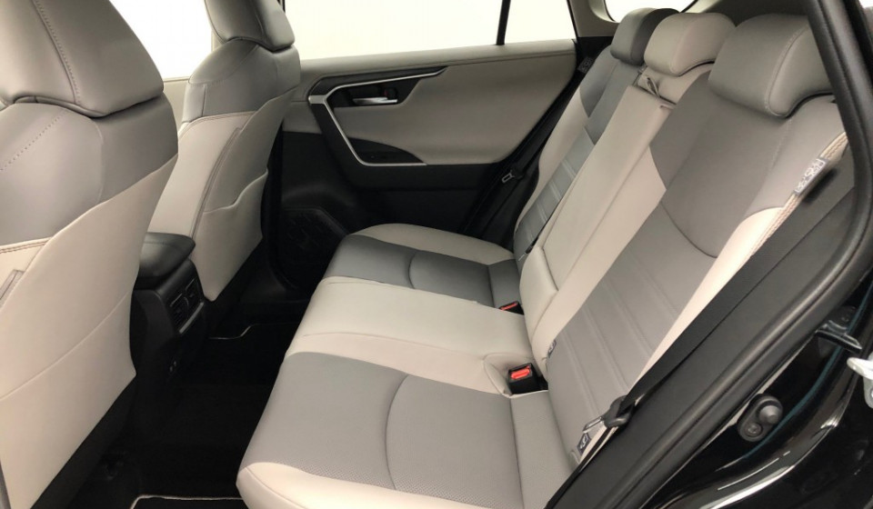 TOYOTA RAV-4 2.5 HSD Premium e-CVT 4WD