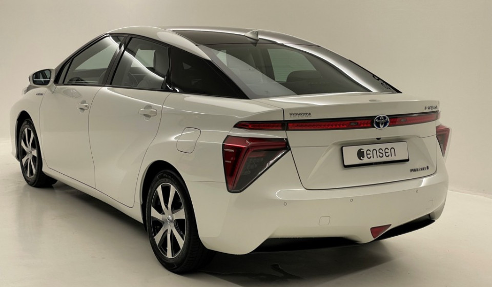 TOYOTA Mirai Fuel cell Premium