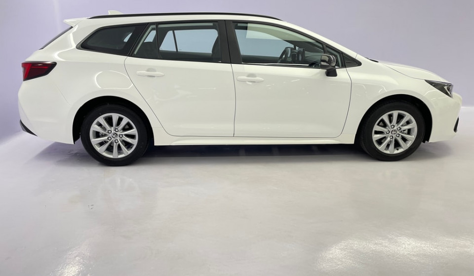 TOYOTA Corolla Touring Sports Hybrid 1.8 Comfort
