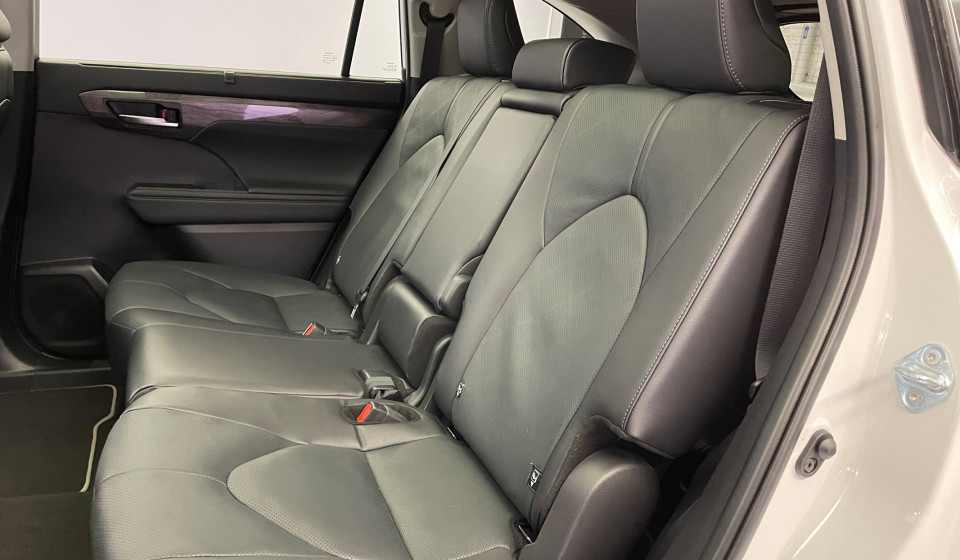 TOYOTA Highlander Hybrid 2.5 Premium AWD-i