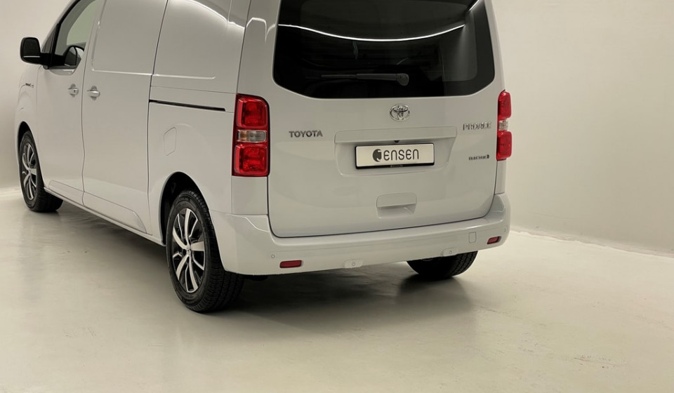 TOYOTA PROACE Van L1 Electric 75kWh Comfort