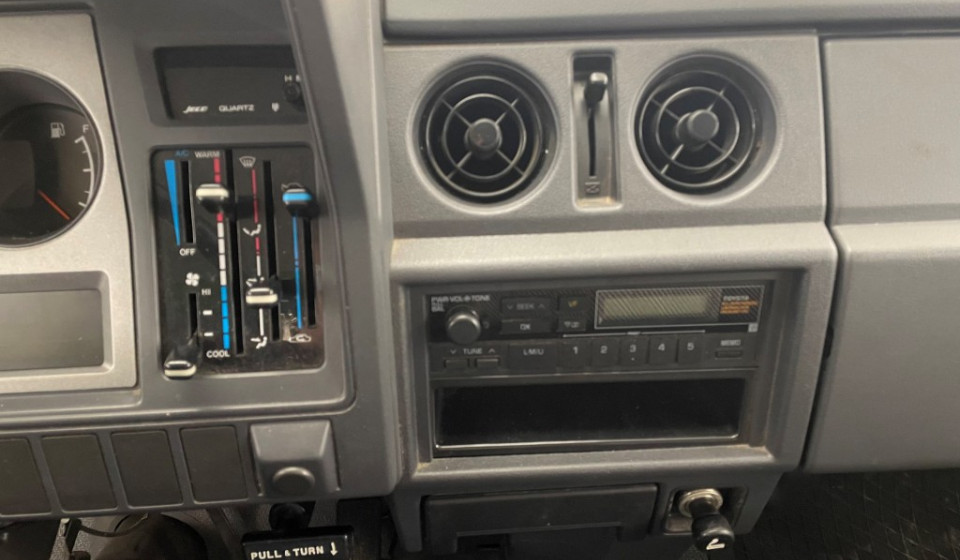 TOYOTA Dyna 100 1.8