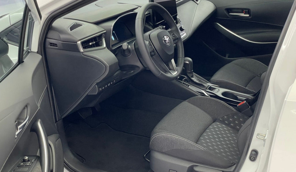 TOYOTA Corolla Touring Sports Hybrid 1.8 Comfort