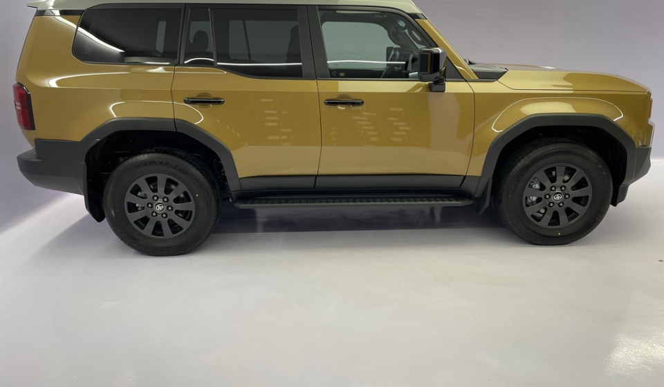 TOYOTA Land Cruiser 2.8 D 230 First Edition AWD