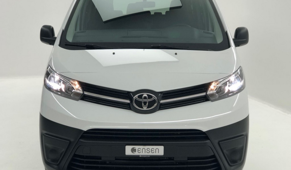 TOYOTA Proace Verso 2.0 D-4D Combi Long