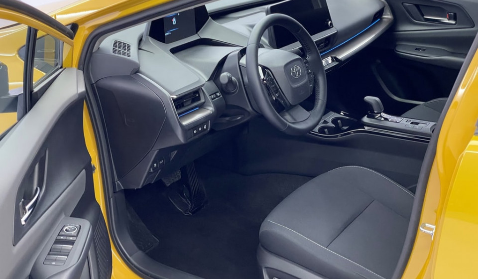 TOYOTA Prius Plug-in Hybrid 2.0 Style