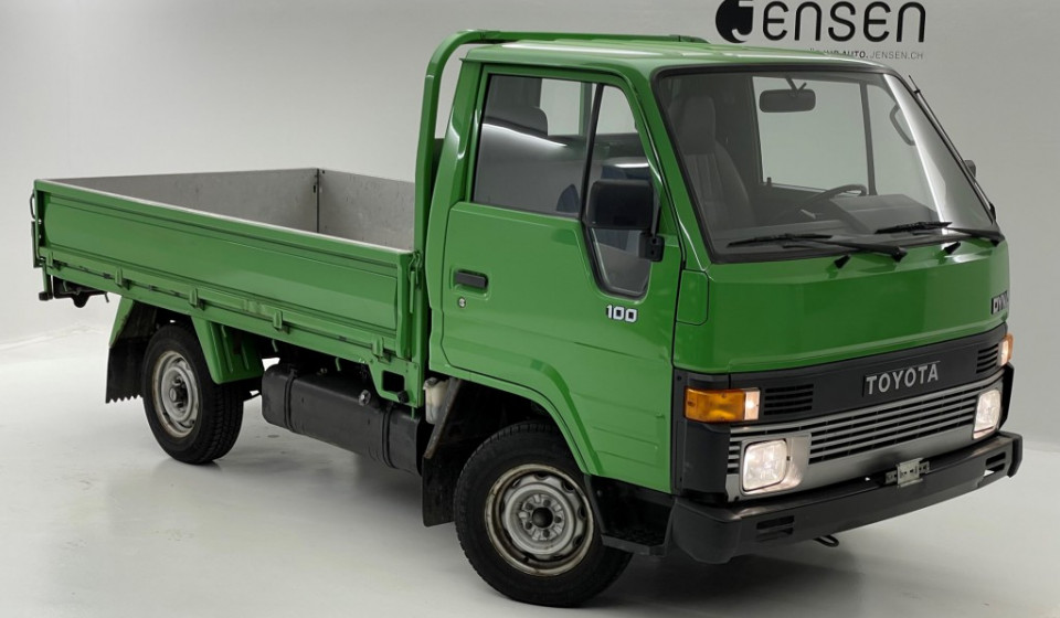 TOYOTA Dyna 100 1.8