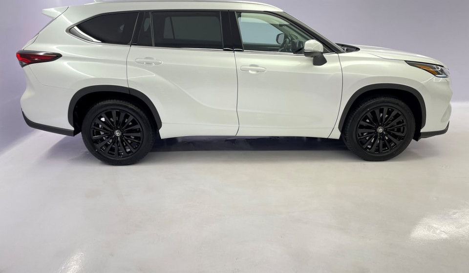 TOYOTA Highlander Hybrid 2.5 Premium AWD-i