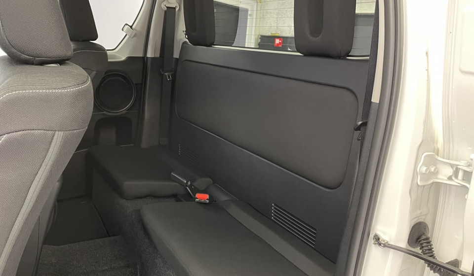 TOYOTA HI-LUX Extra Cab 2.4 D 150 Comfort AWD