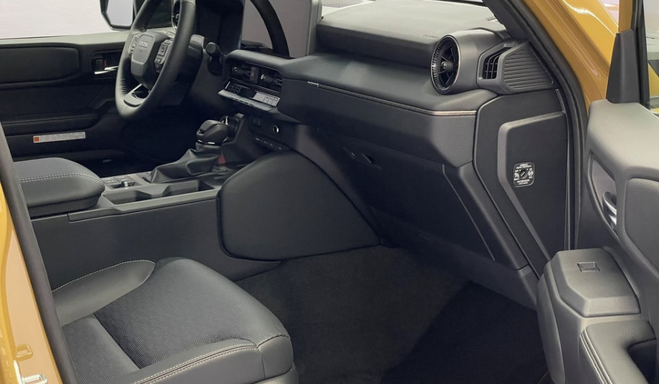 TOYOTA Land Cruiser 2.8 D 230 First Edition AWD