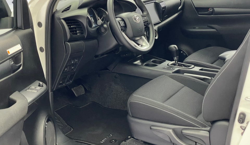 TOYOTA HI-LUX Extra Cab 2.4 D 150 Comfort AWD