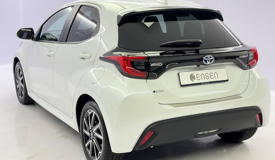 TOYOTA Yaris Hybrid 1.5 Trend