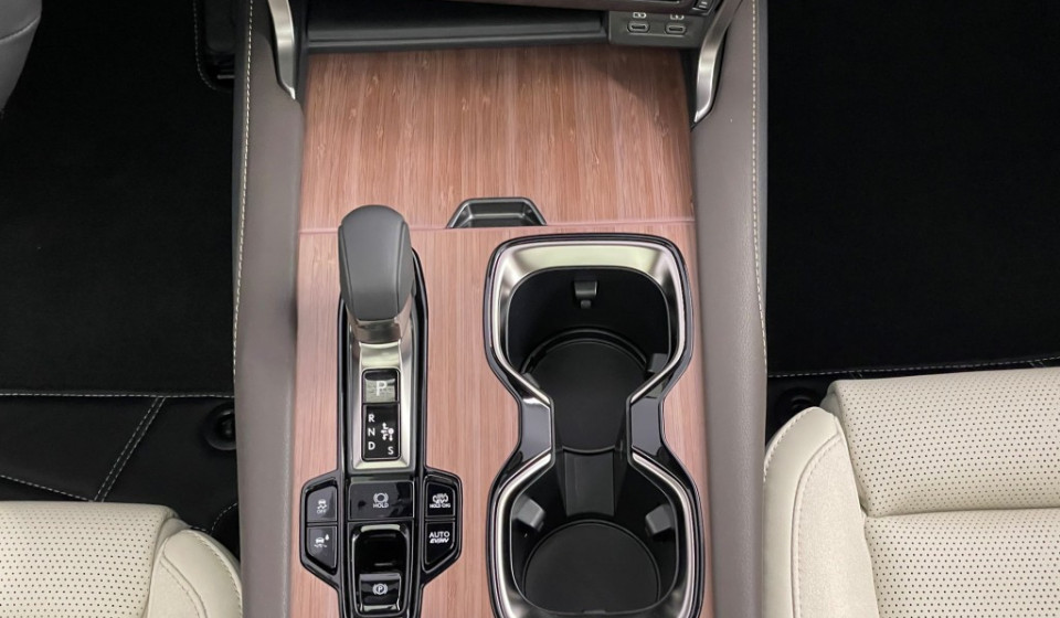LEXUS RX 450h+ Excellence E-FOUR Plug-in-Hybrid