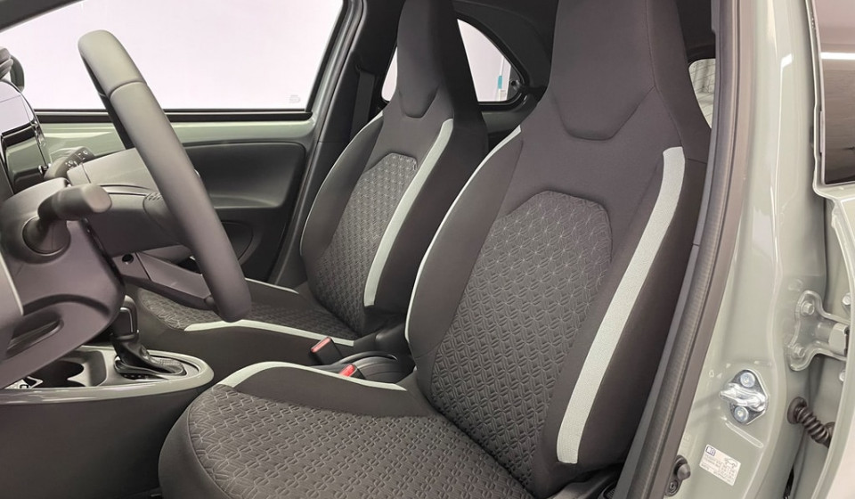 TOYOTA Aygo X 1.0 Trend