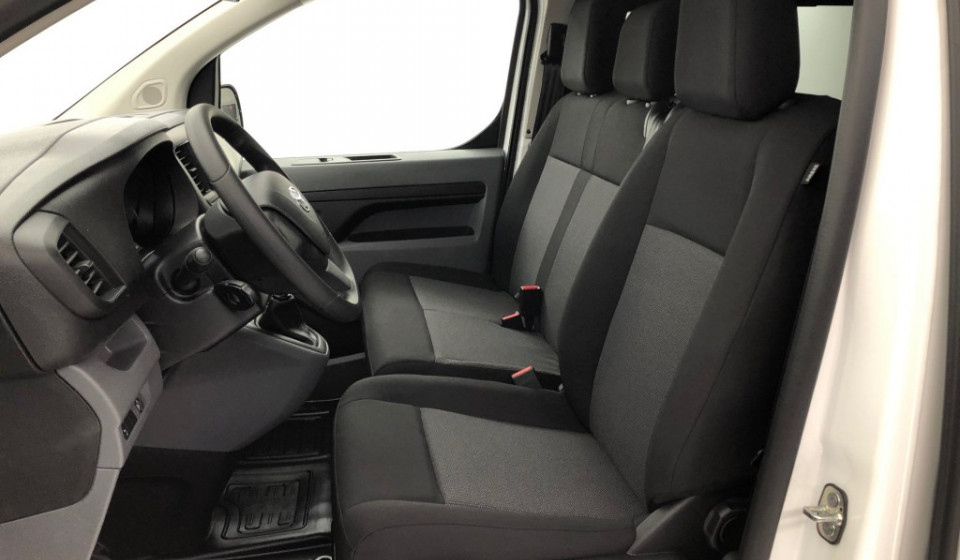TOYOTA Proace Verso 2.0 D-4D Combi Long