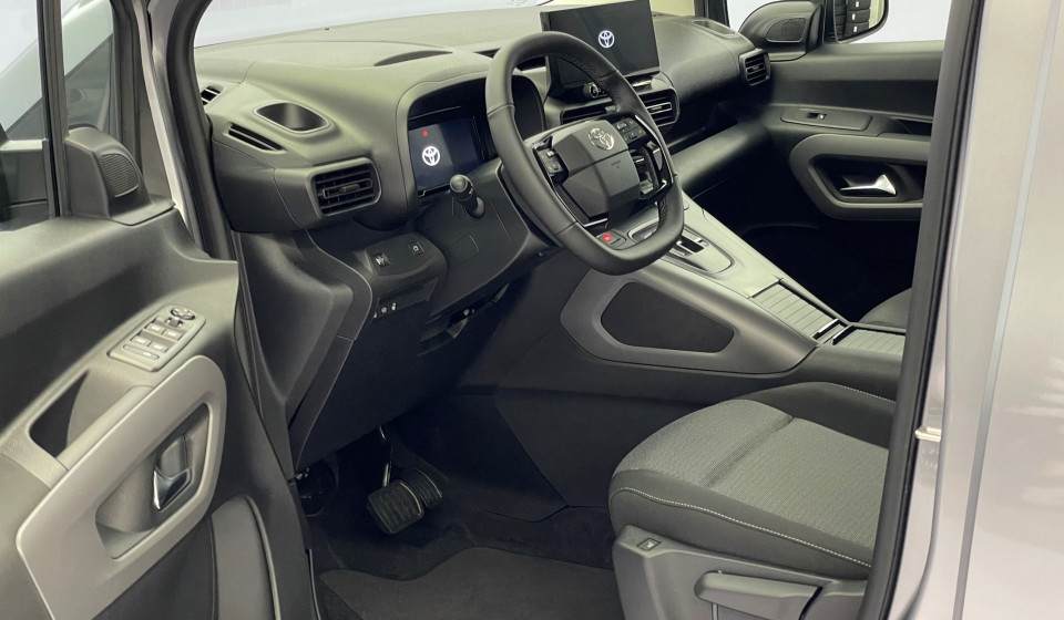 TOYOTA Proace City Verso L2 1.5 D Trend