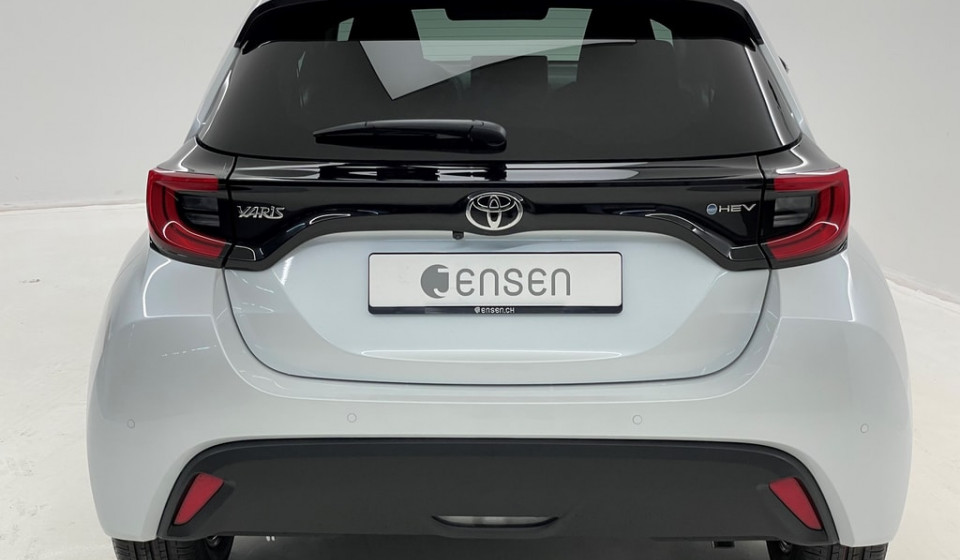 TOYOTA Yaris Hybrid 1.5 Trend