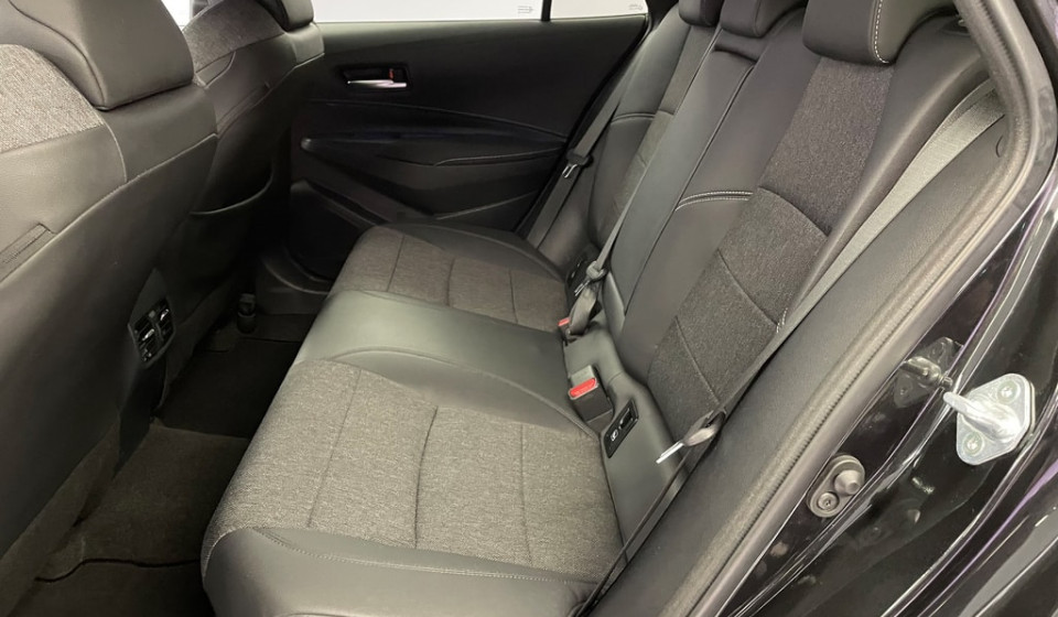 TOYOTA Corolla Touring Sports Hybrid 2.0 Trend