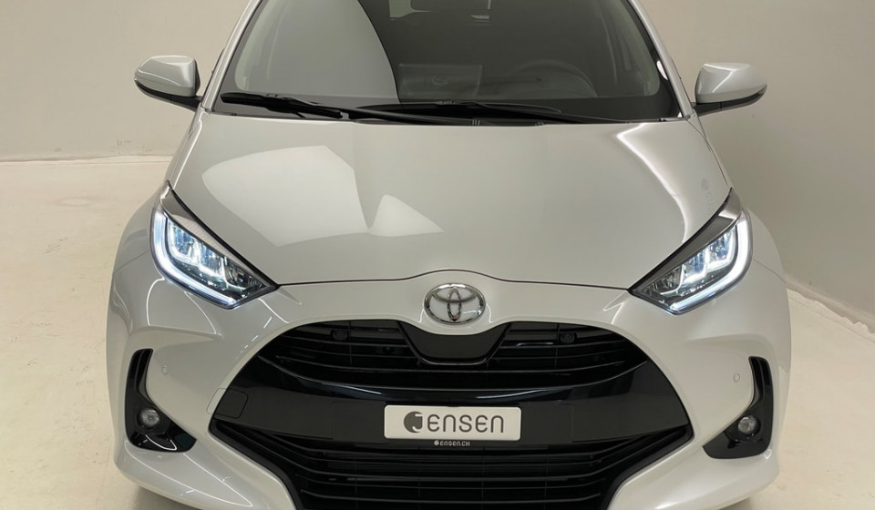 TOYOTA Yaris Hybrid 1.5 Trend