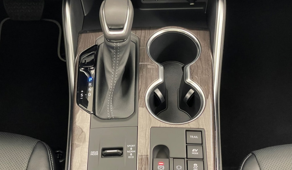 TOYOTA Highlander Hybrid 2.5 Premium AWD-i