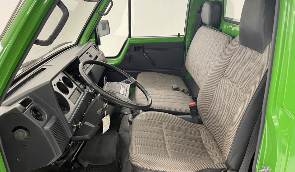 TOYOTA Dyna 100 1.8