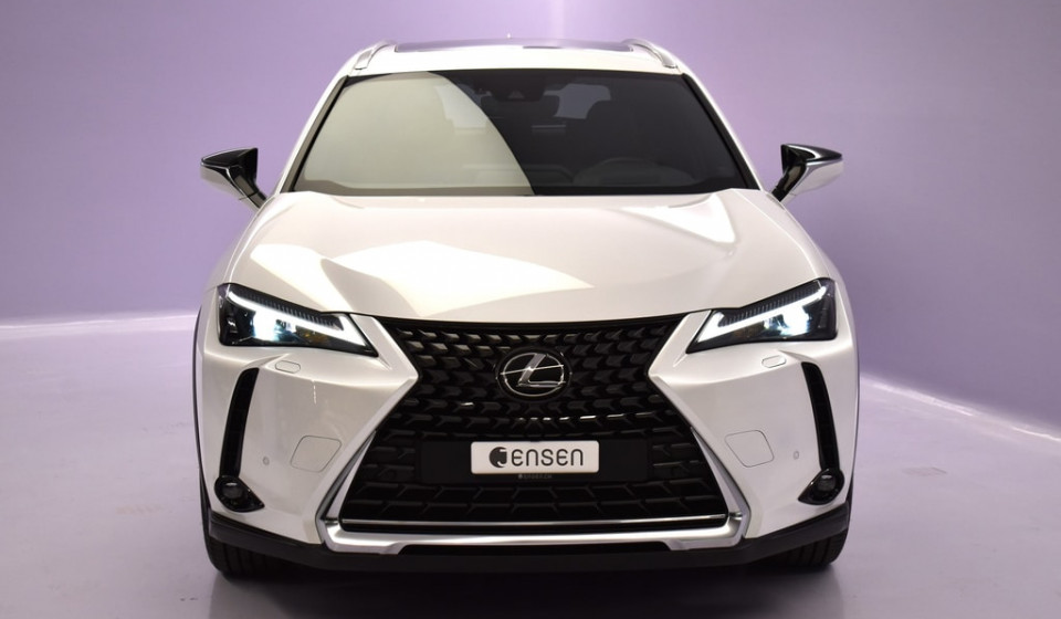 LEXUS UX 250h Comfort E-FOUR Voll-Hybrid