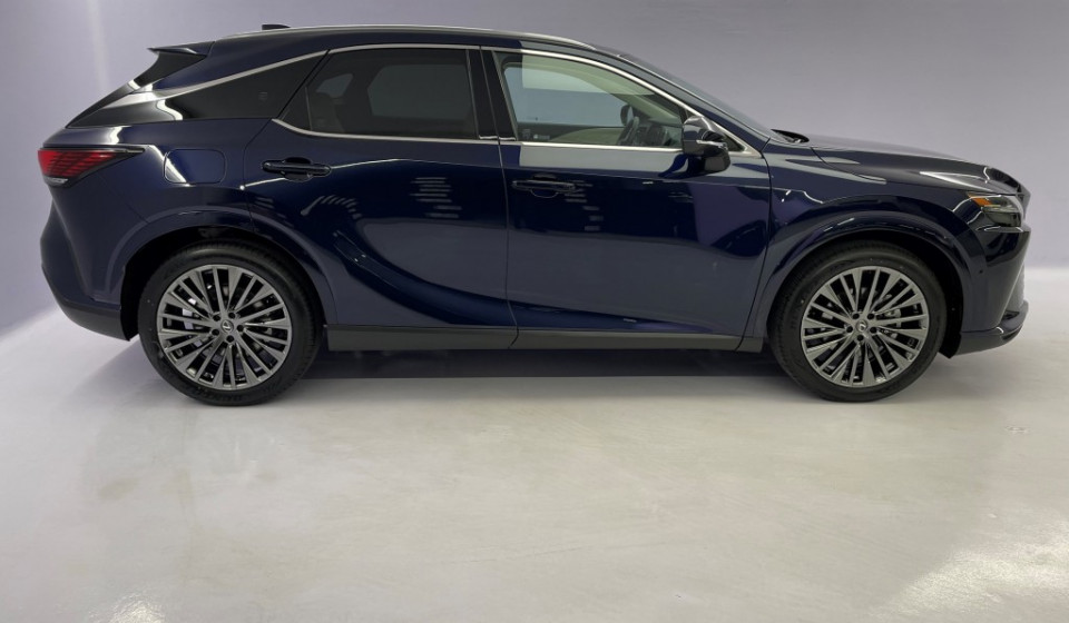 LEXUS RX 450h+ Excellence E-FOUR Plug-in-Hybrid