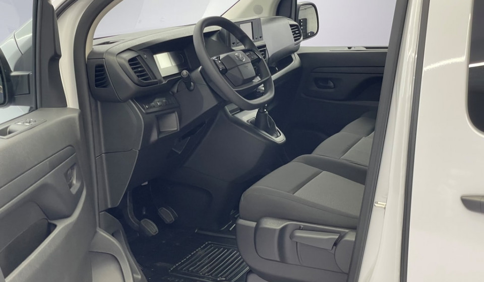 TOYOTA Proace Van L1 2.0 D Active