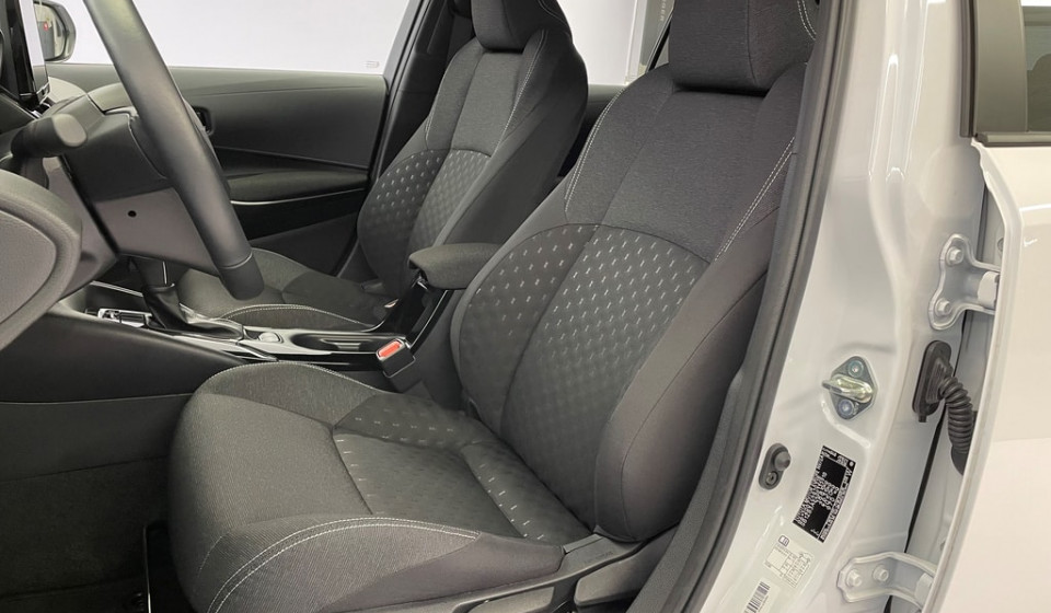 TOYOTA Corolla Touring Sports Hybrid 1.8 Comfort