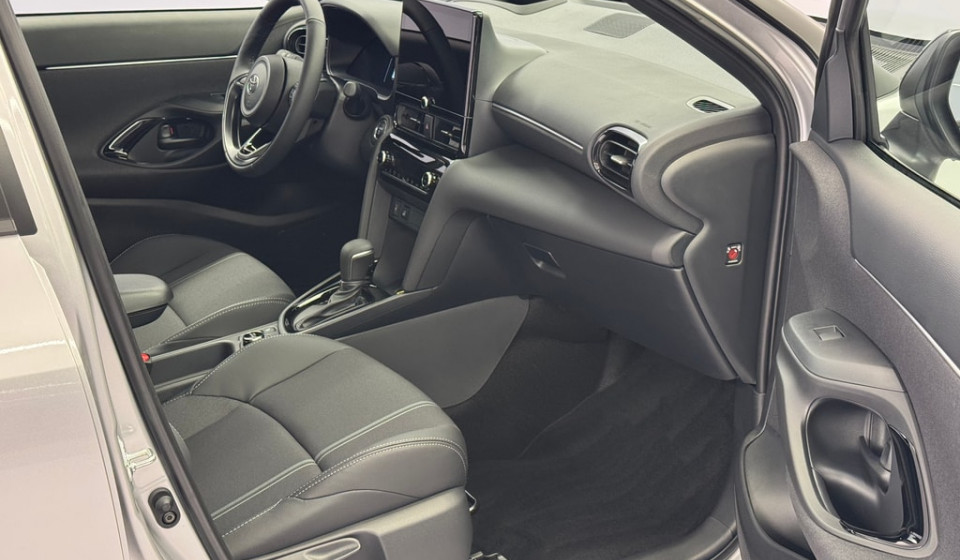 TOYOTA Yaris Cross Hybrid 1.5 Premium AWD-i